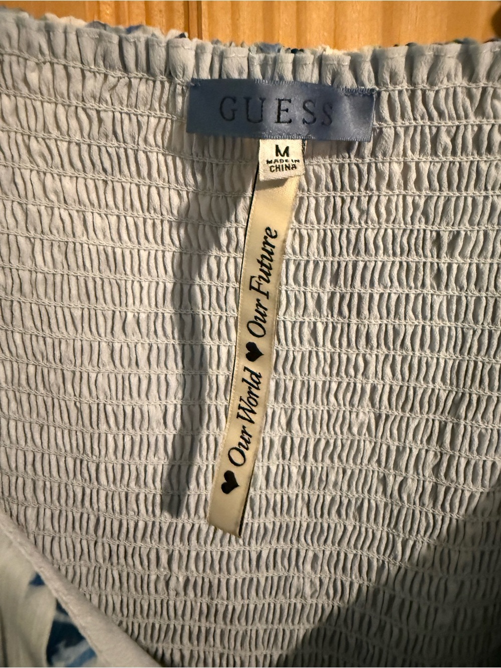 Guess dress women’s size M - Picture 4 of 5